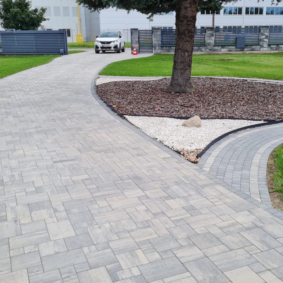 216e4eaf-4bcd-4efc-89fb-2406835df22b